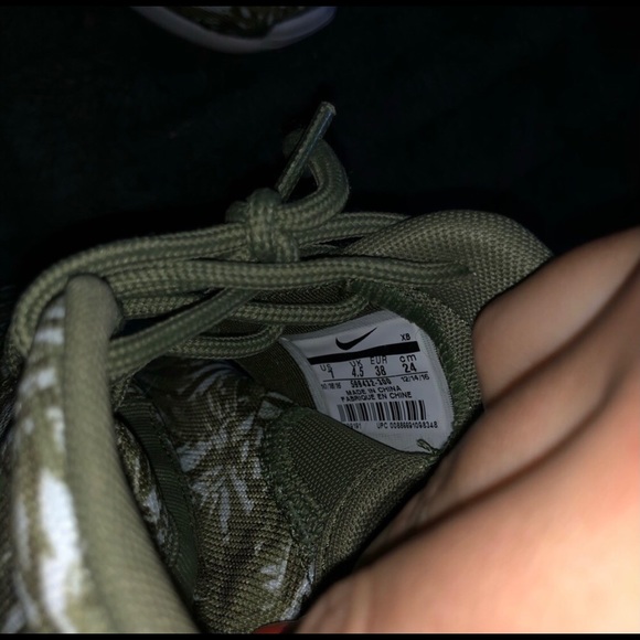 W Nike Roshe - Picture 5 of 6